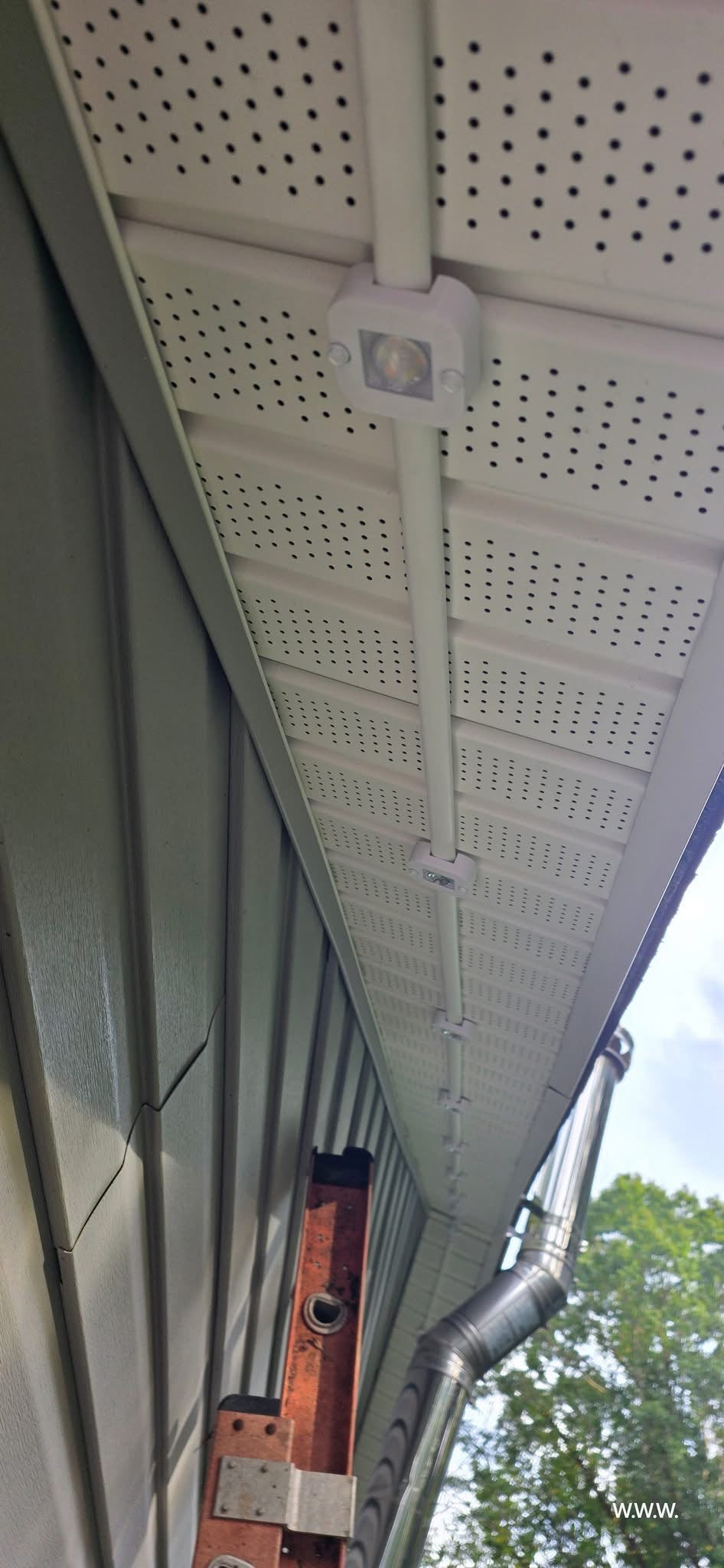 Custom “Over the Track” NON-PRO Mount - PrintWorks 3D