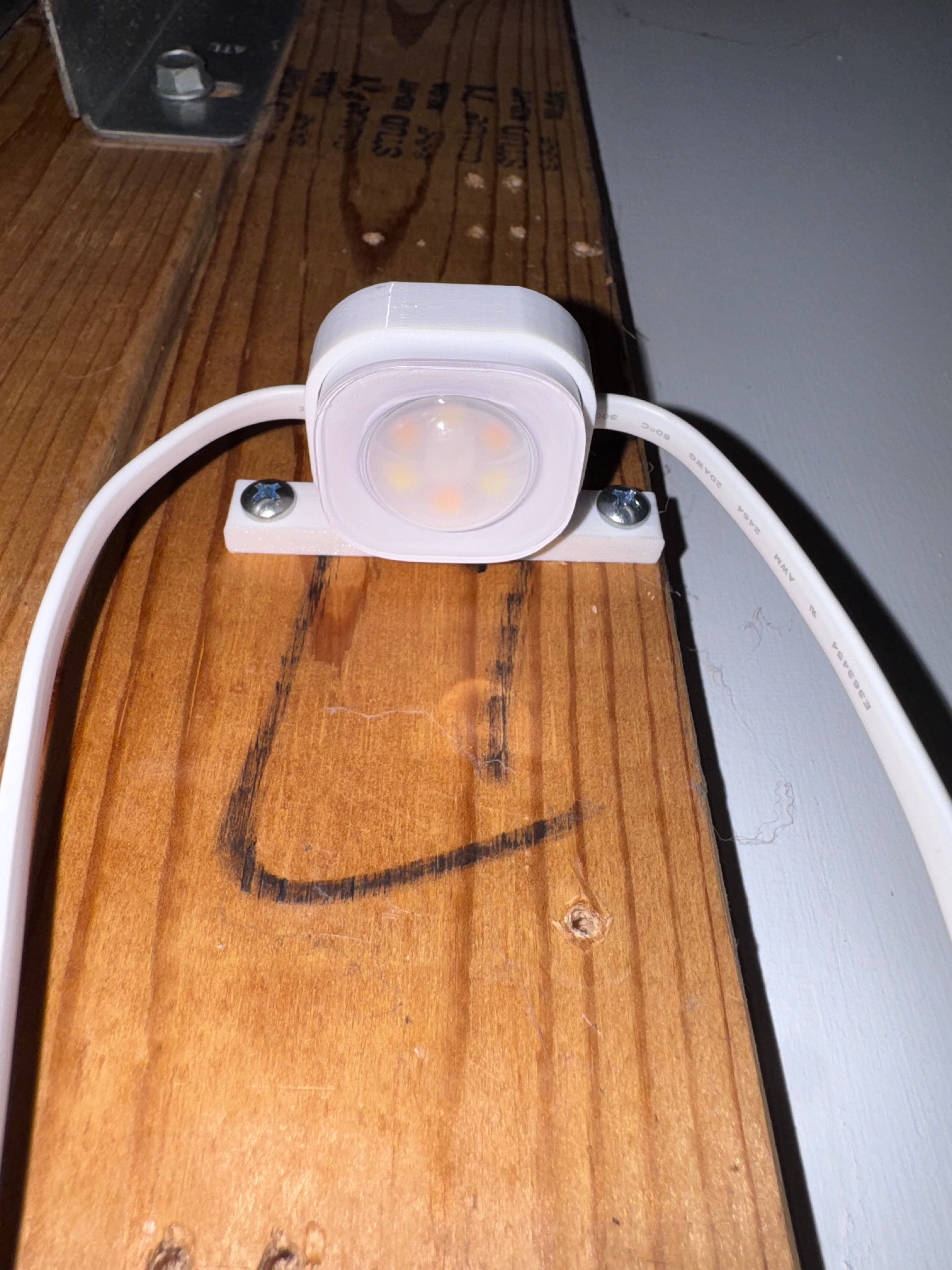 Govee Permanent Outdoor LED 90 DEGREE Mount for PRO - PrintWorks 3D