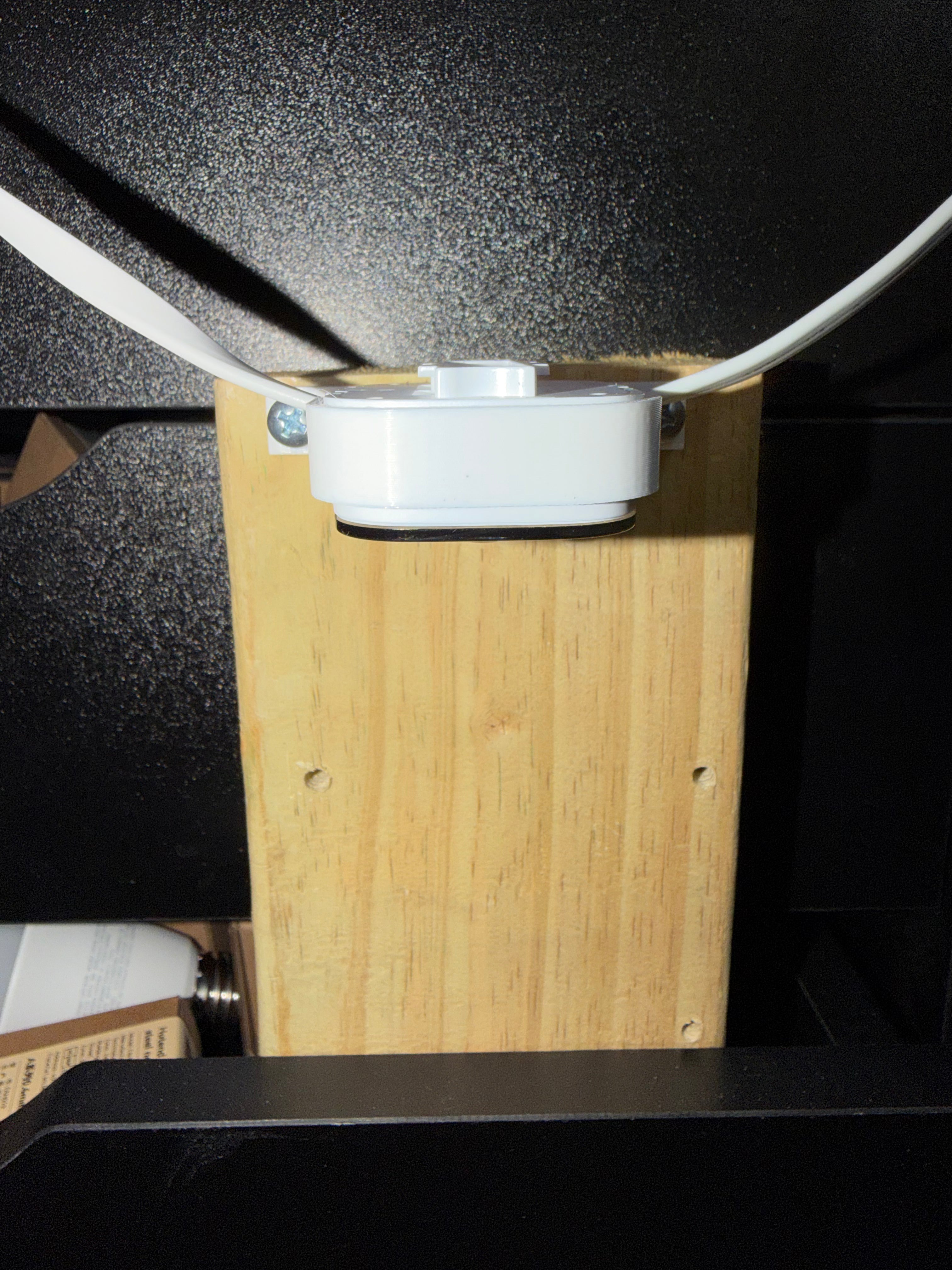 Permanent Outdoor LED 90 DEGREE Mount for “2” PRO
